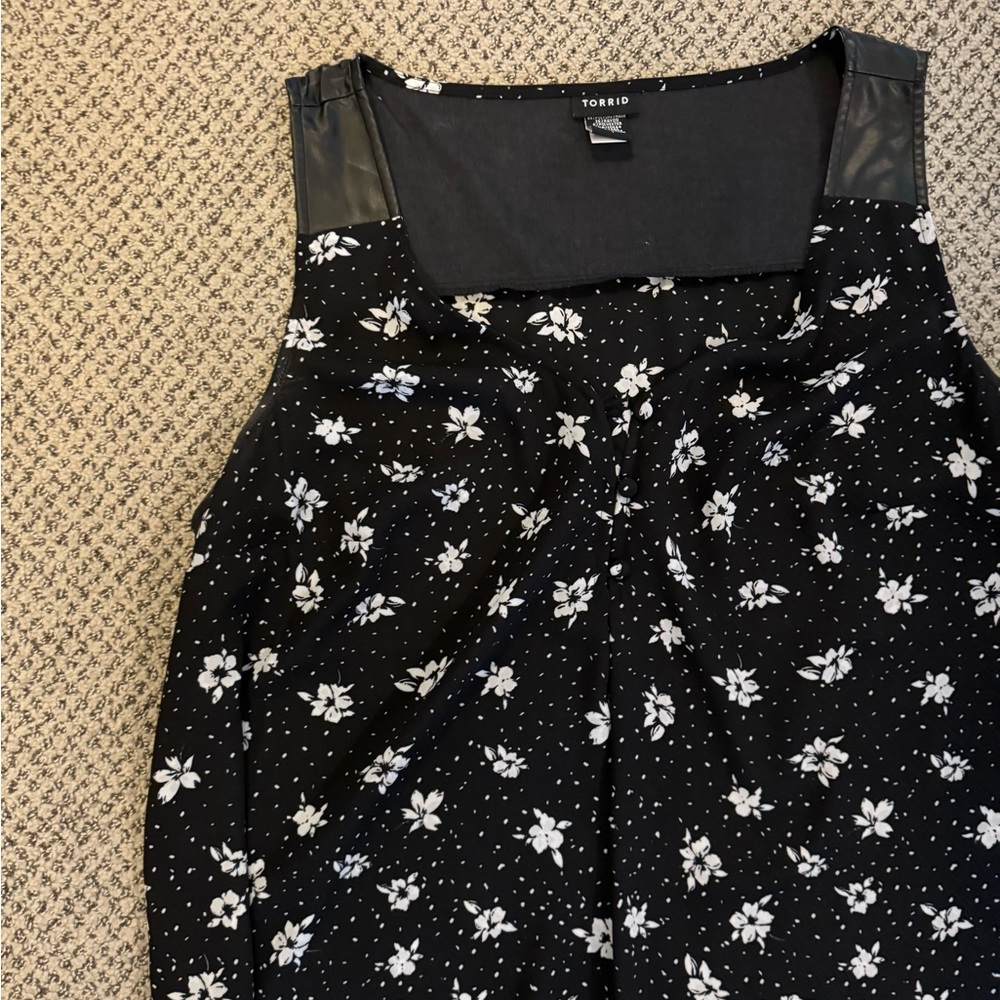 Torrid Top